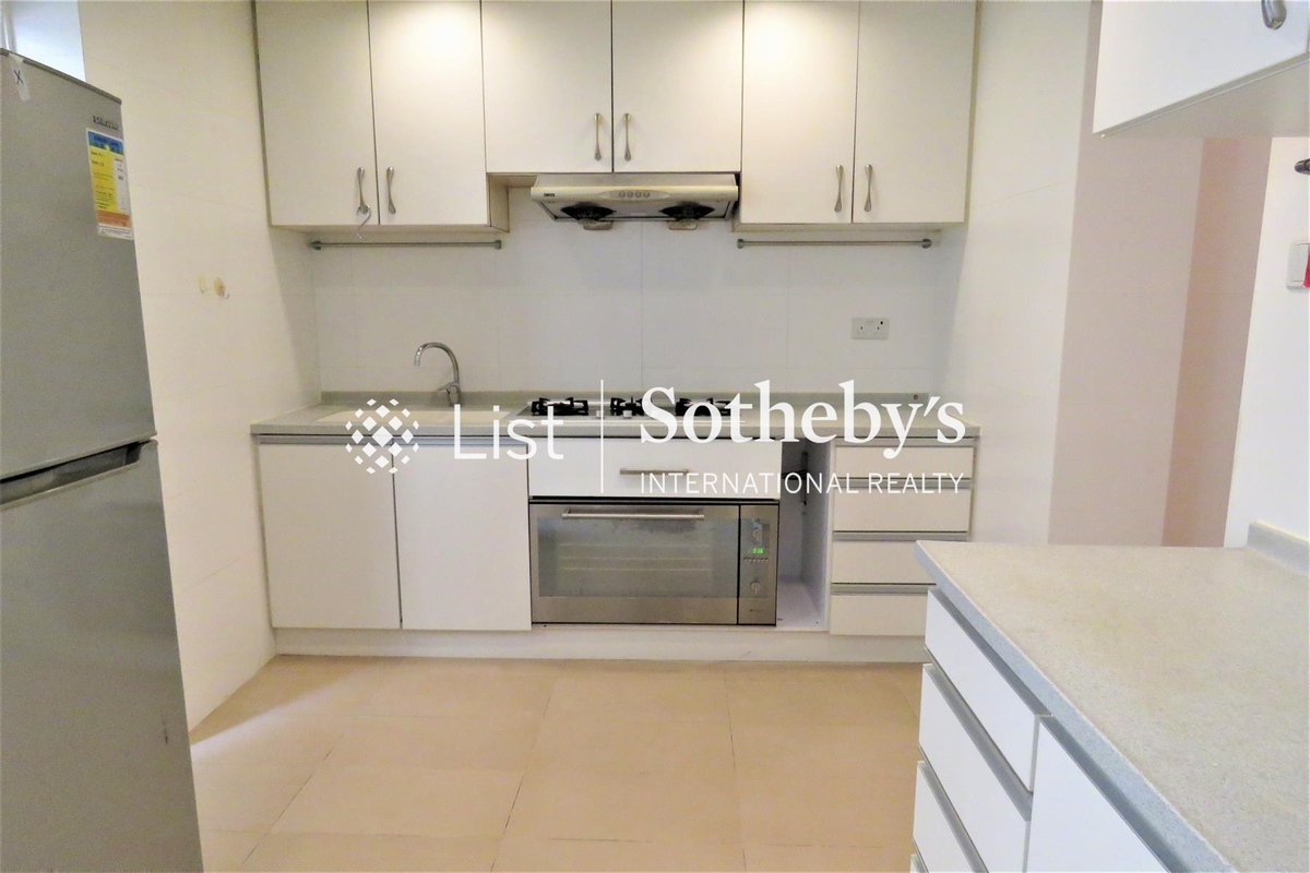 No. 9 Broom Road 蟠龍道9號 | Kitchen