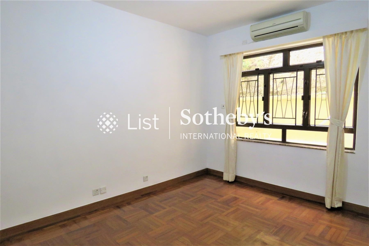 No. 9 Broom Road 蟠龍道9號 | Third Bedroom