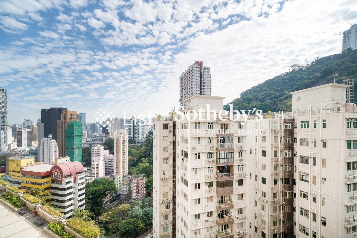 Bamboo Grove 竹林苑 | View from Living and Dining Room