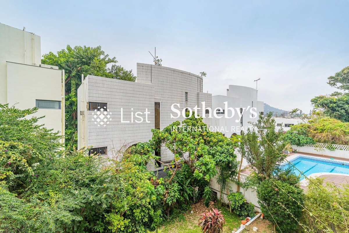 Villa Martini 醇廬 | View from Living and Dining Room