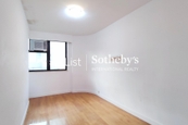 Beach Pointe 海灣閣 | Second Bedroom