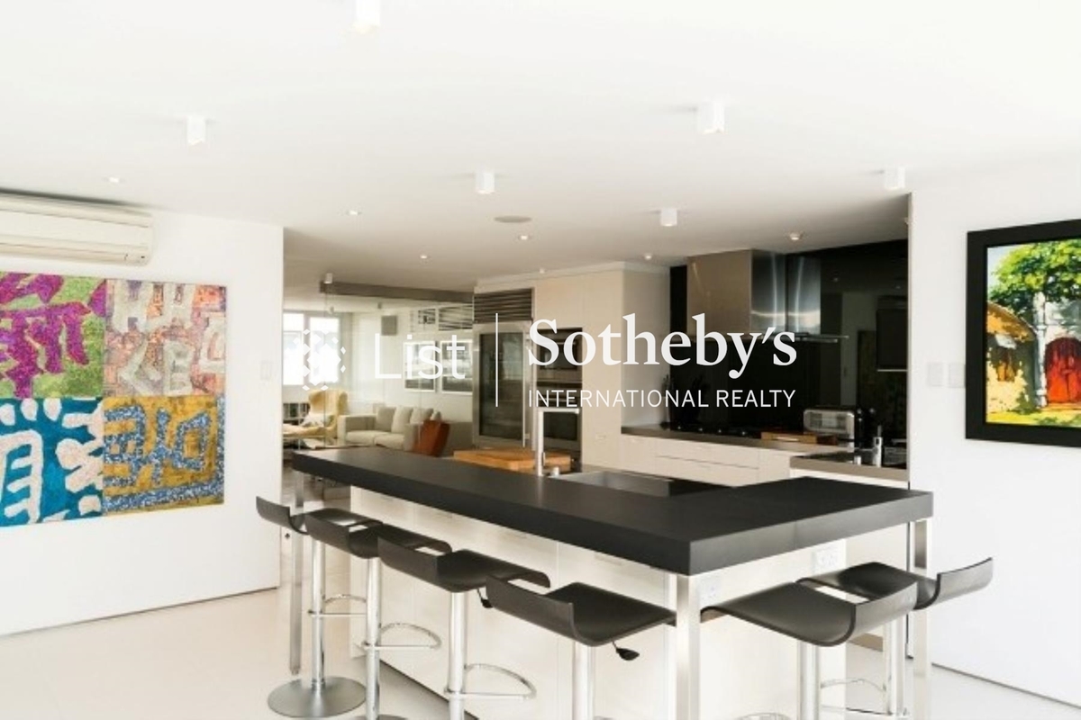 Beach Pointe 海灣閣 | Open Kitchen