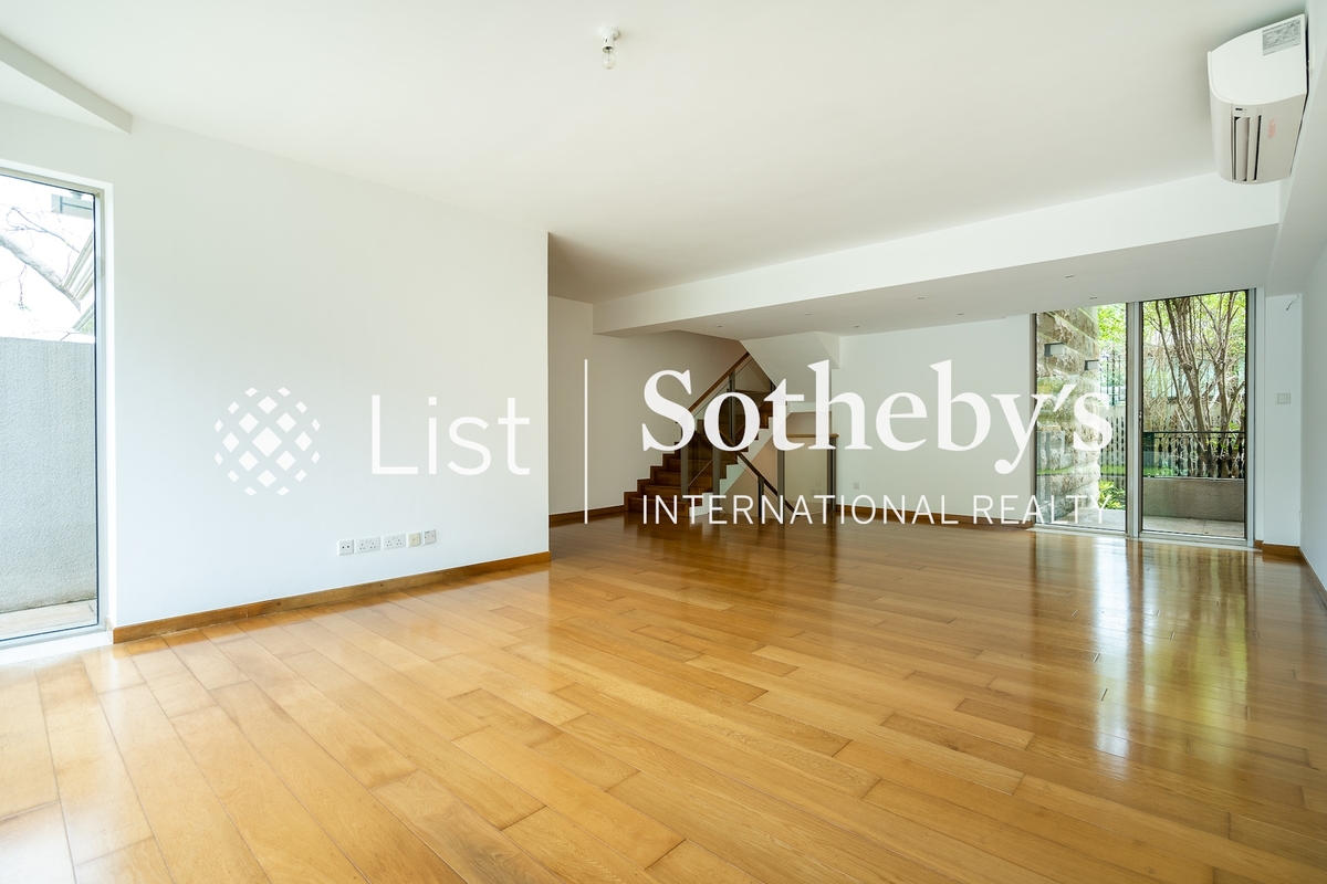 L'Harmonie 葆琳居 | Living and Dining Room