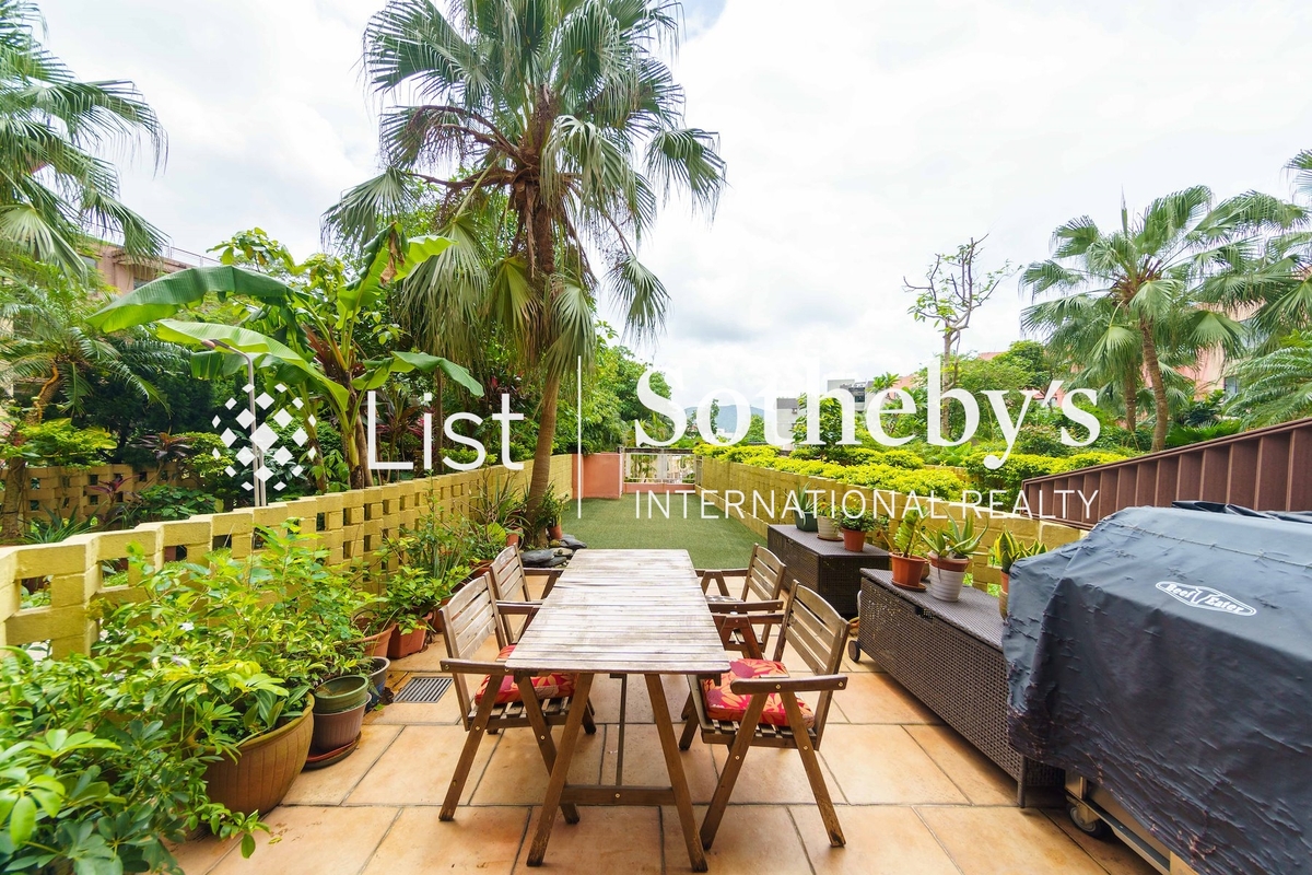 Stanley Court 海灣園 | Private Garden off Living Room