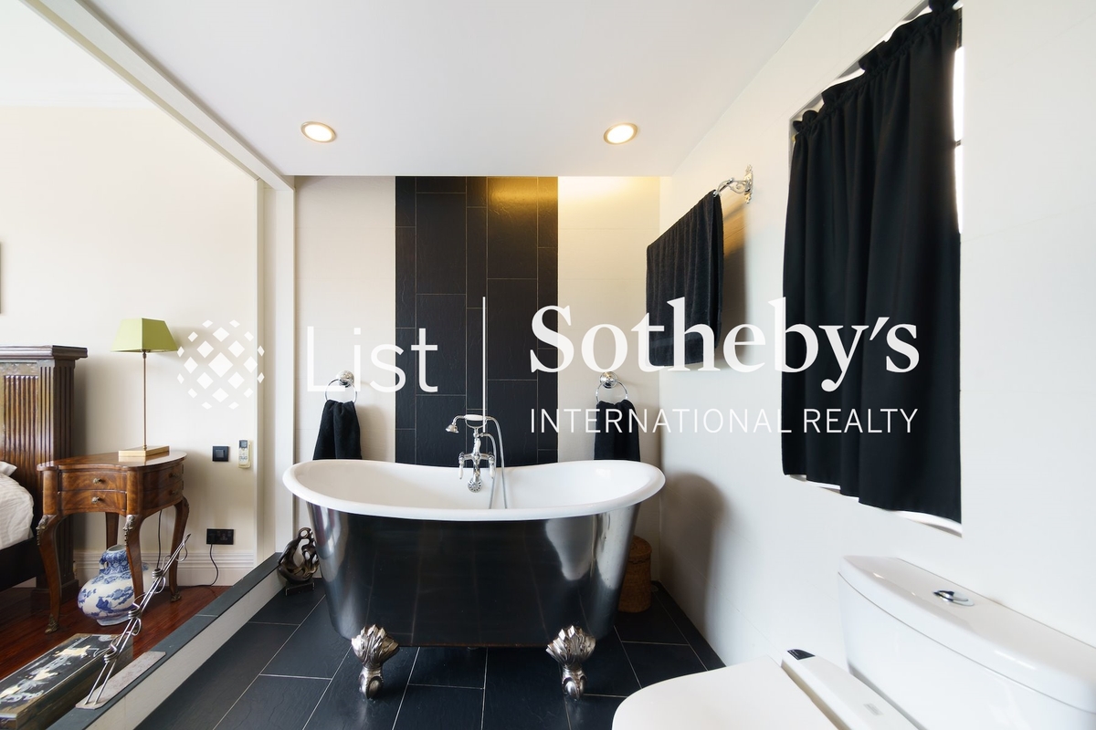 Stanley Court 海灣園 | Master Bathroom