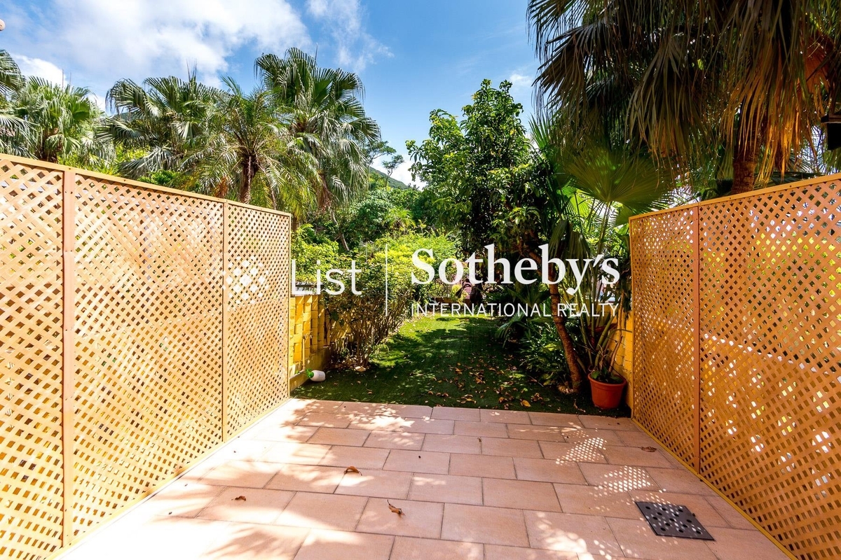 Stanley Court 海灣園 | Private Garden off Living Room