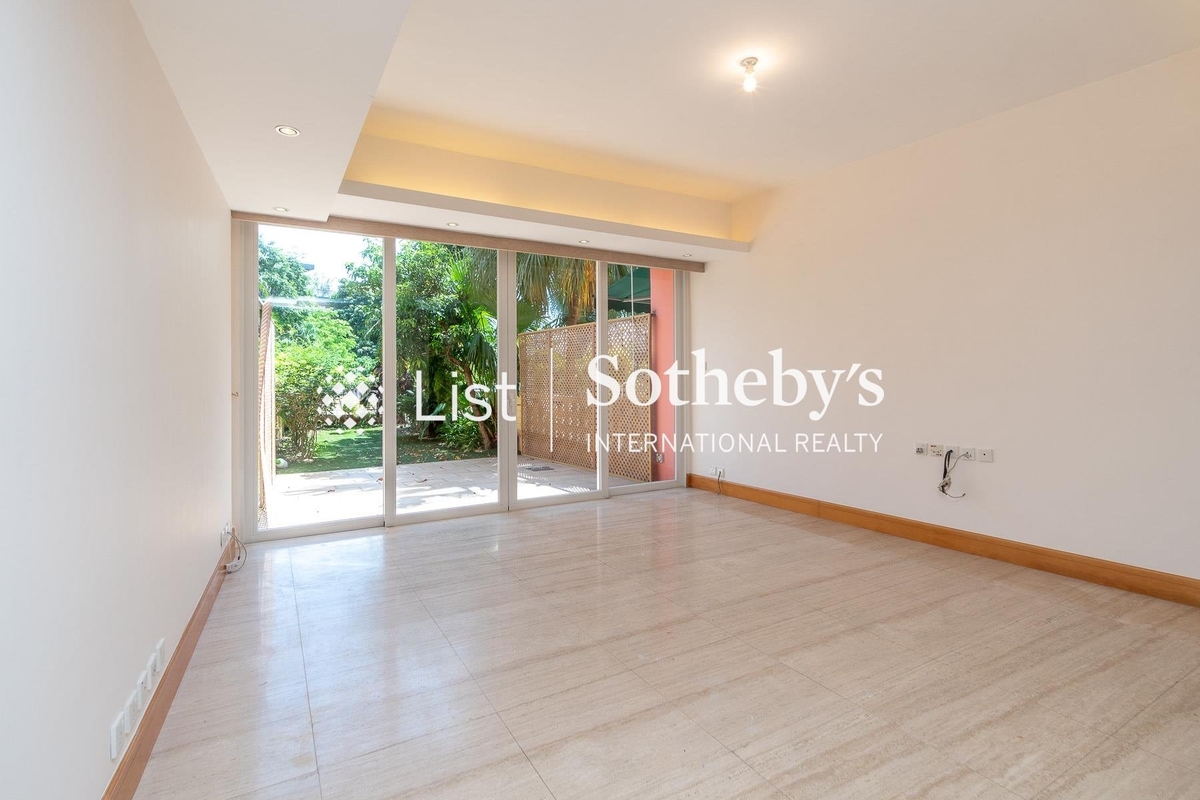 Stanley Court 海灣園 | Living Room