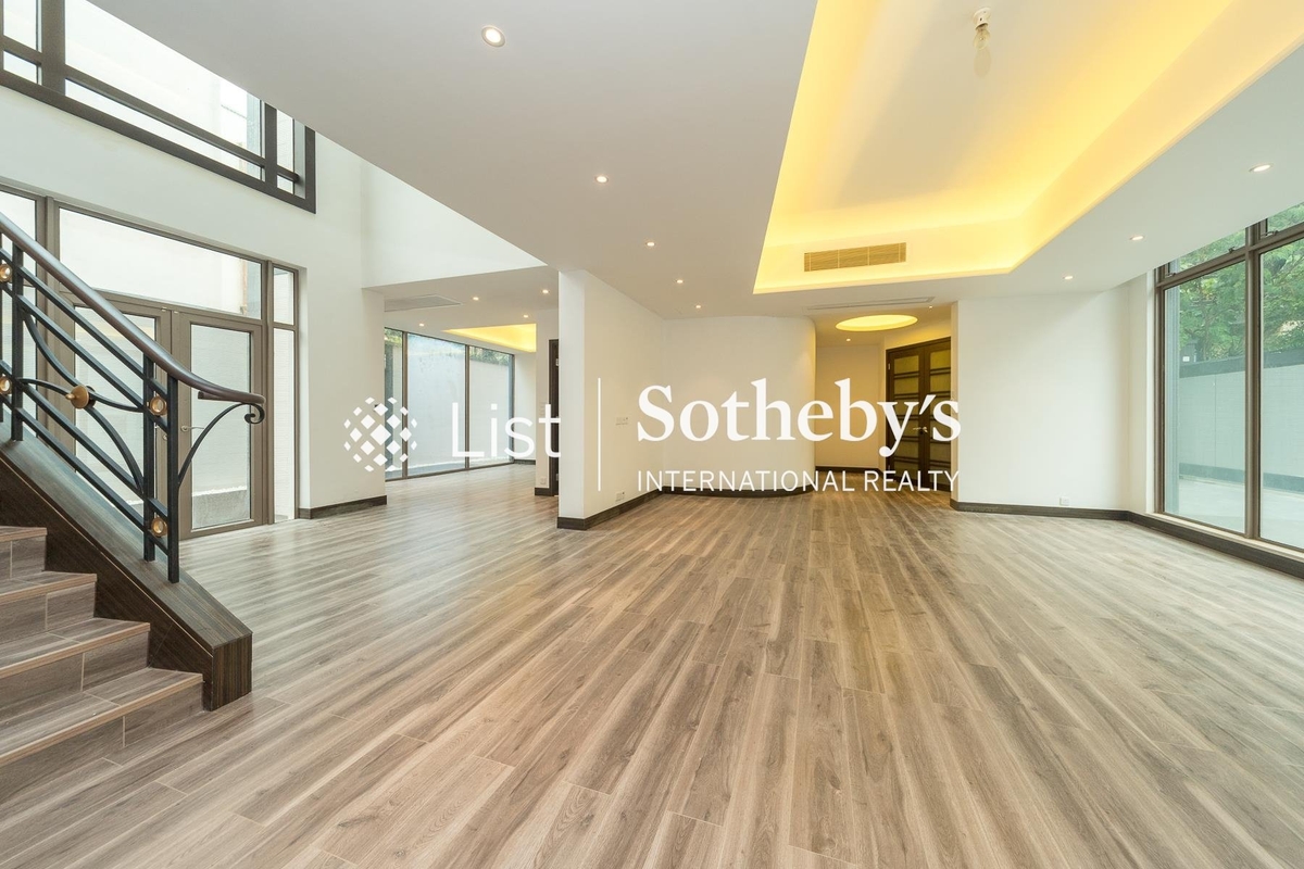 14 Stanley Mound Road 赤柱岡道14號 | Living and Dining Room