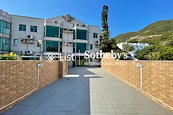 Horizon Crest 皓海居 | Private Terrace off Living and Dining Room