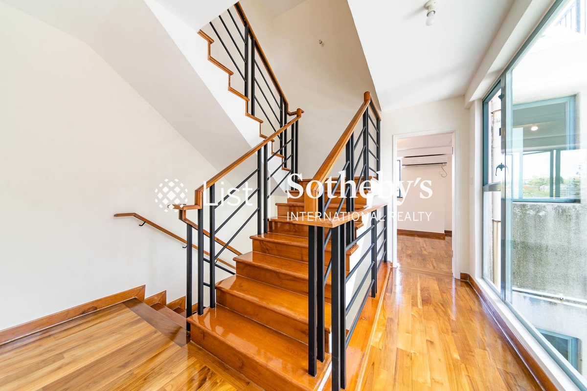 Horizon Crest 皓海居 | Internal Staircase