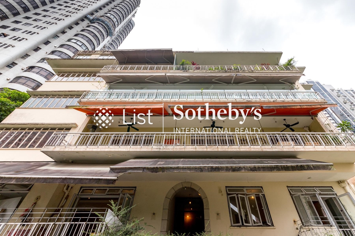 No. 8 Clovelly Path 高化利径8号 | Building Outlook