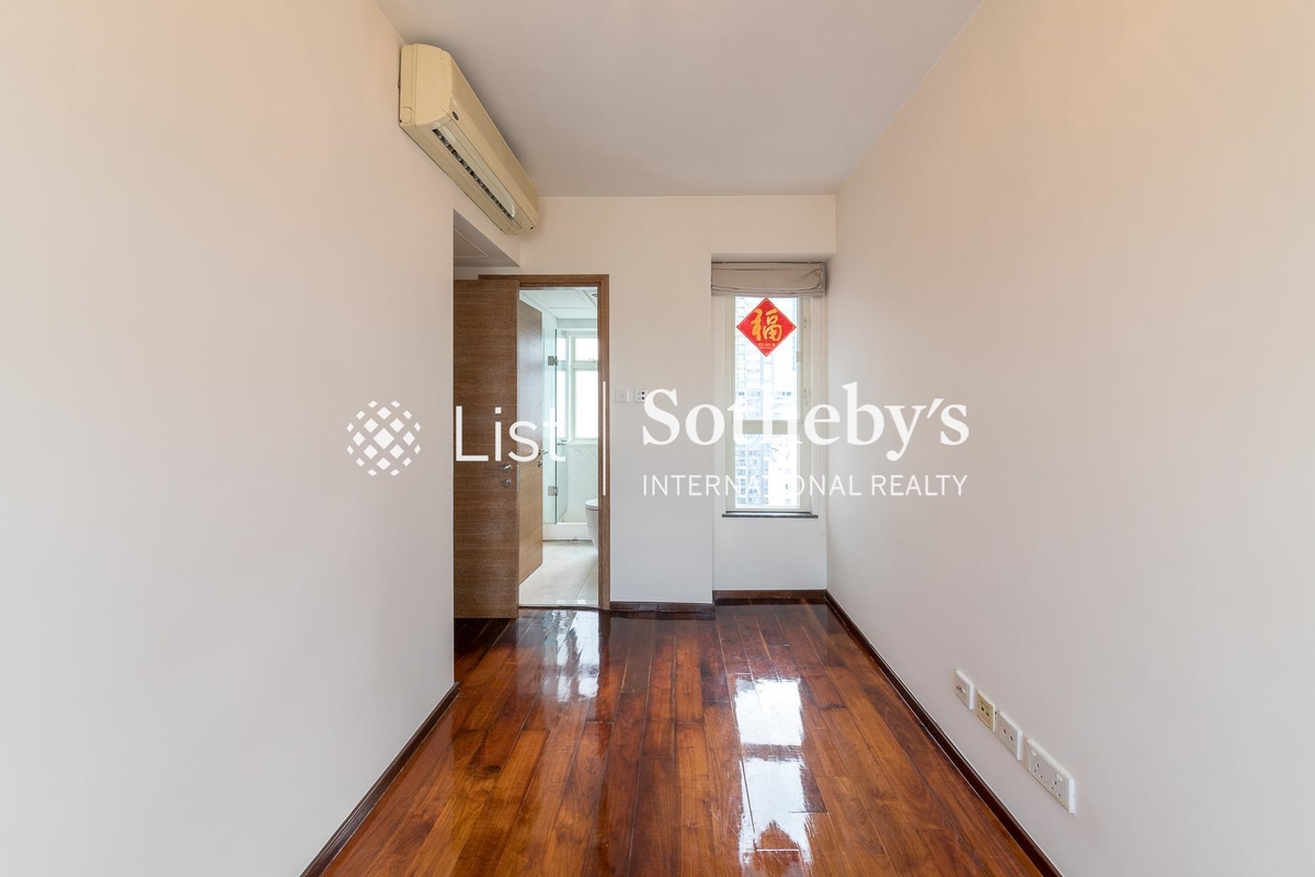 Centre Stage 聚贤居 | Second Ensuite Bedroom