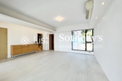 Cape Mansions 翠海別墅 | Living and Dining Room