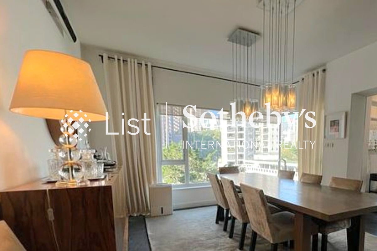 Yale Lodge 怡廬 |  Living and Dining Room