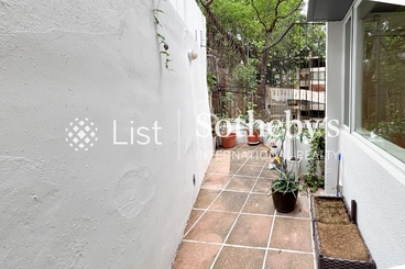 Peace Court 宜安閣 | 