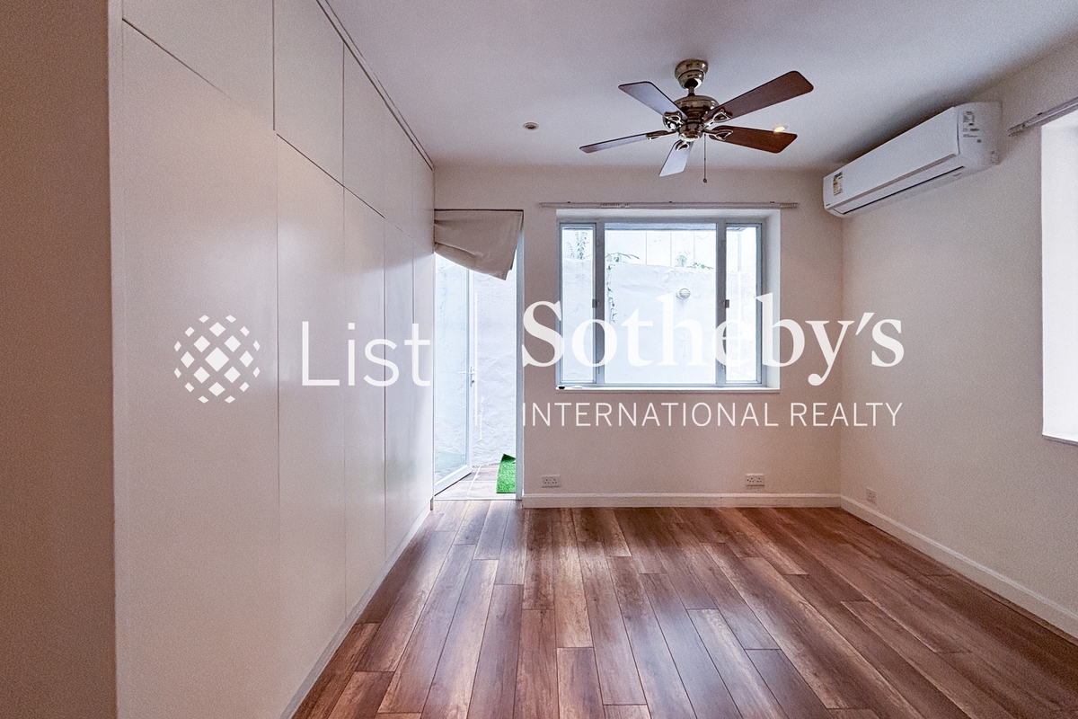 Peace Court 宜安閣 | Master Bedroom