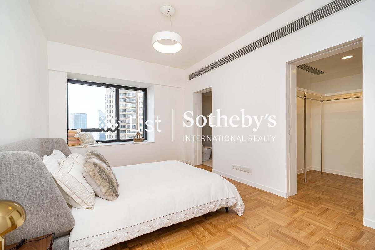 Queen's Garden 裕景花園 | Master Bedroom