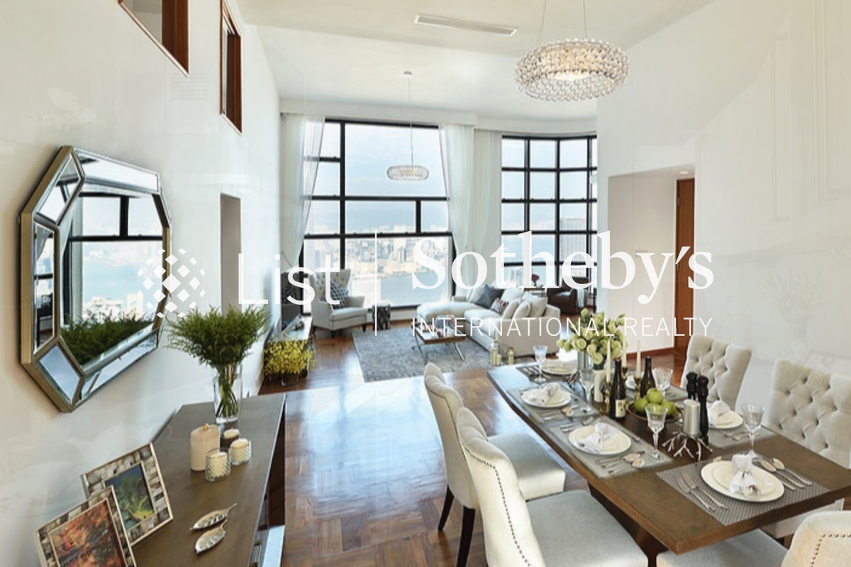 Queen's Garden 裕景花園 | Living and Dining Room