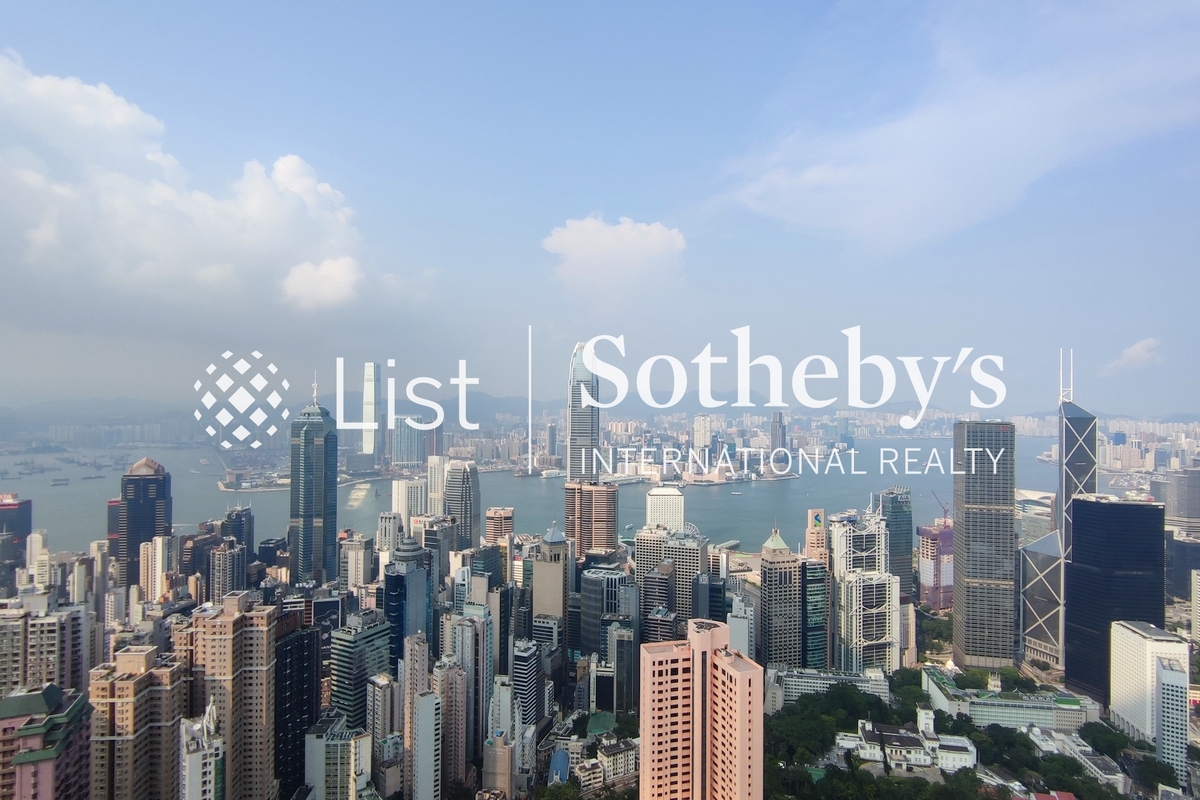 Queen's Garden 裕景花園 | View from Living and Dining Room