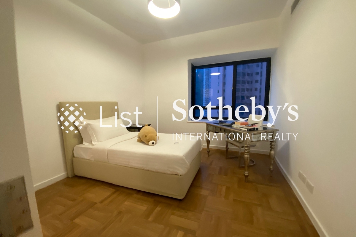 Queen's Garden 裕景花園 | Second En-suite Bedroom