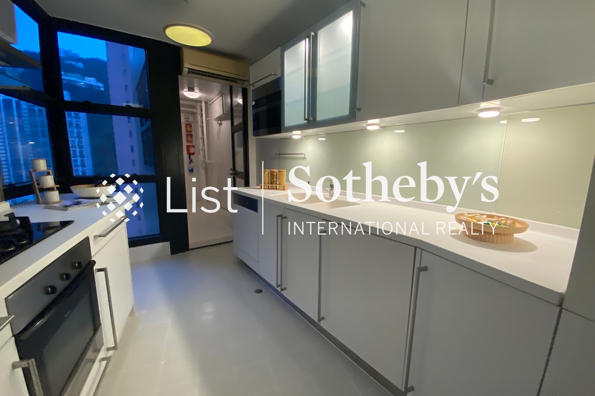 Queen's Garden 裕景花園 | Kitchen