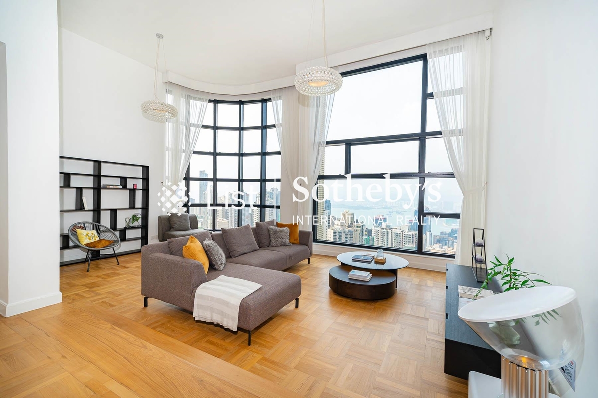 Queen's Garden 裕景花園 | Living Area