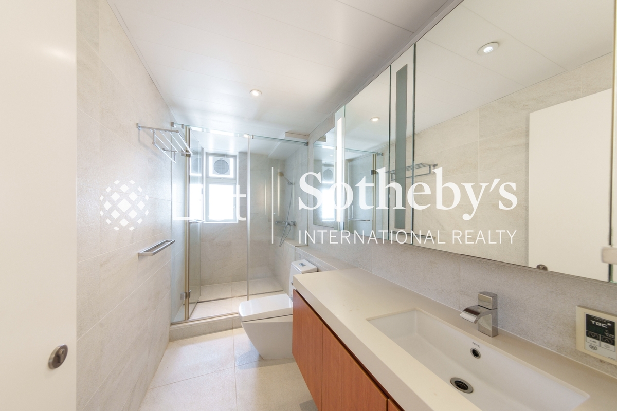 3 Headland Road 赫兰道3号 | Guest Bathroom