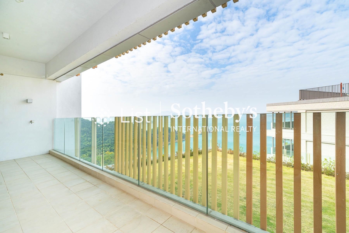 3 Headland Road 赫蘭道3號 | Balcony off Living and Dining Room
