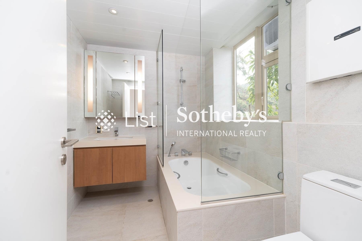 3 Headland Road 赫蘭道3號 | Second En-suite Bathroom