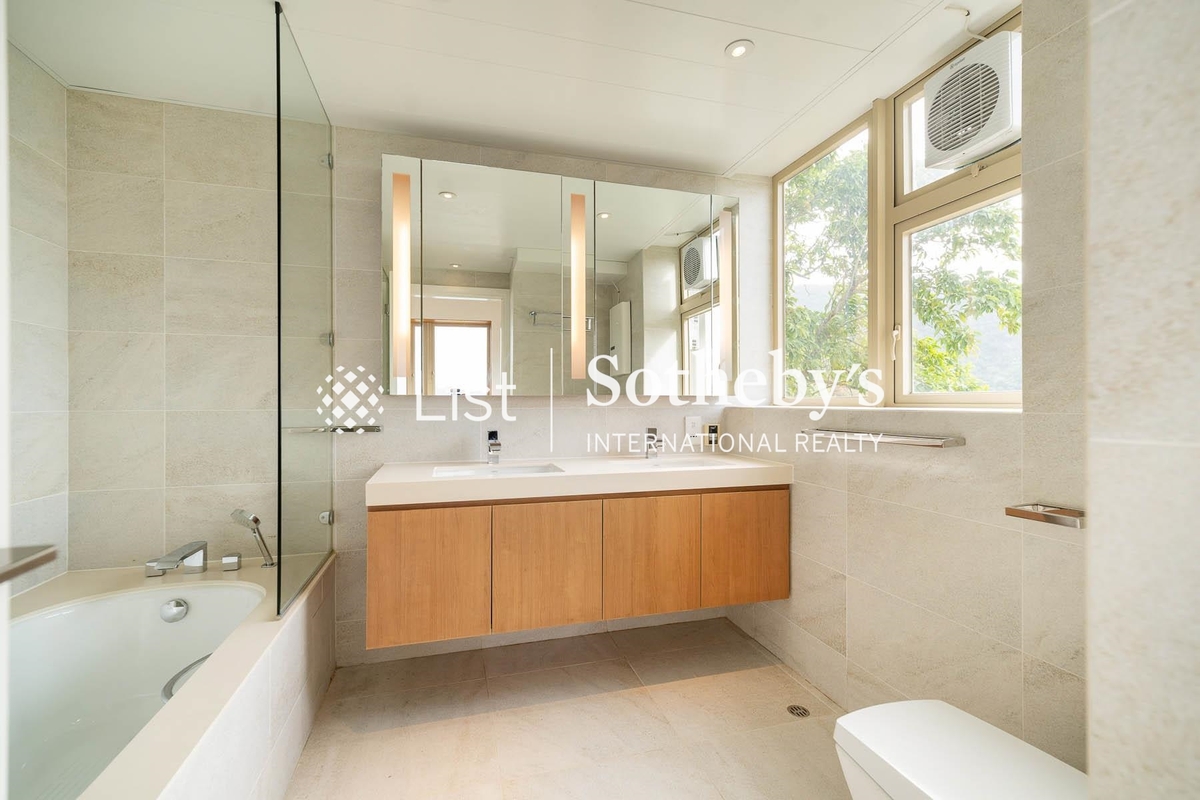 3 Headland Road 赫蘭道3號 | Master Bathroom