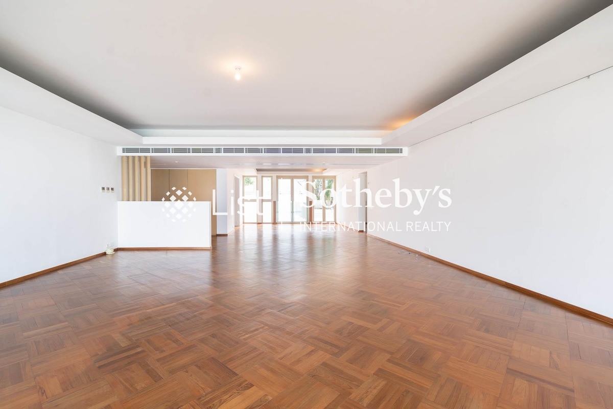3 Headland Road 赫蘭道3號 | Living and Dining Room