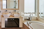 The Legend 名門 | Master Bathroom
