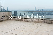 The Legend 名門 | Private Roof Terrace
