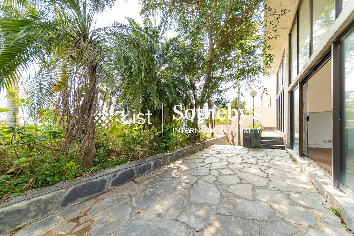 Stanley Knoll 赤柱山莊 | Private Garden off Dining Room