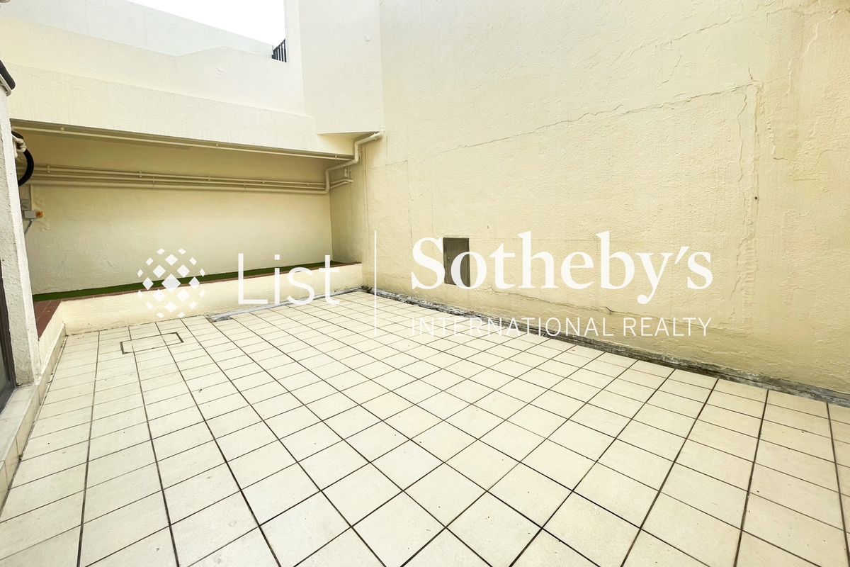 Stanley Knoll 赤柱山莊 | Private Terrace off Second En-suite Bedroom