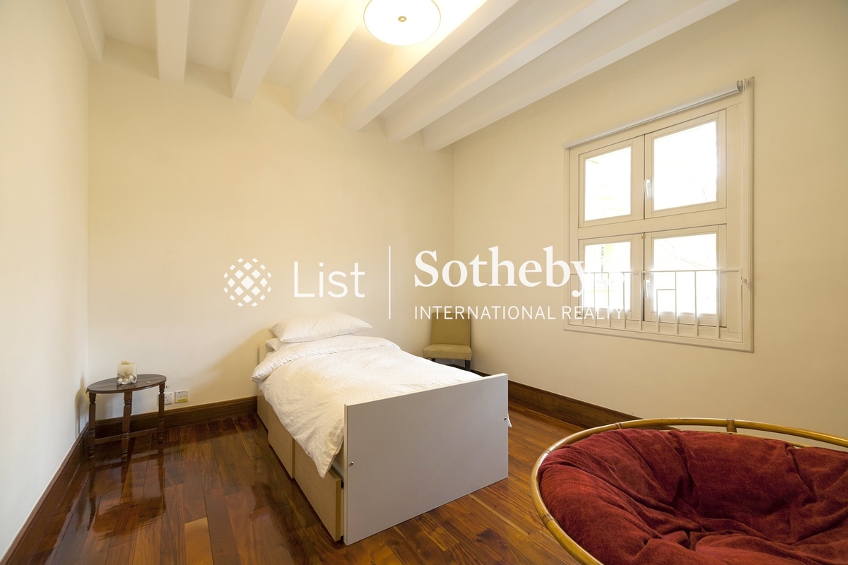 Carmelia Carmelia | Fourth En-suite Bedroom