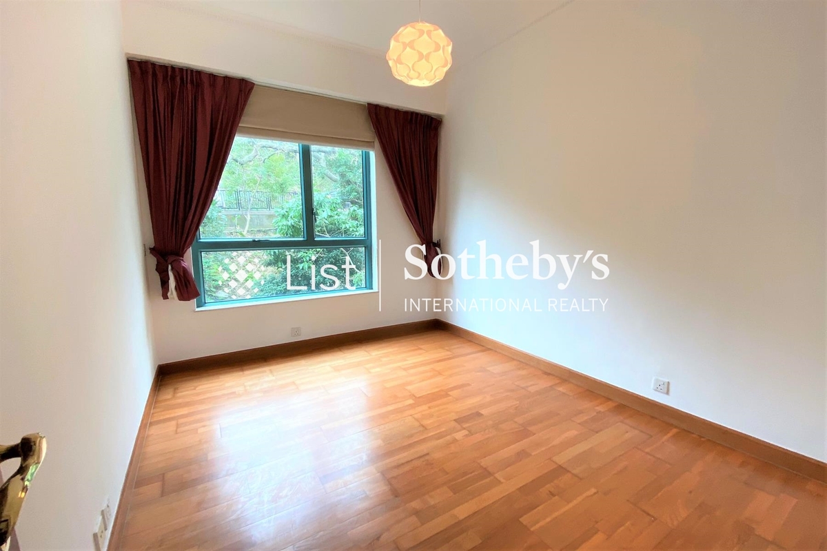 Regalia Bay 富豪海灣 | Fourth En-suite Bedroom