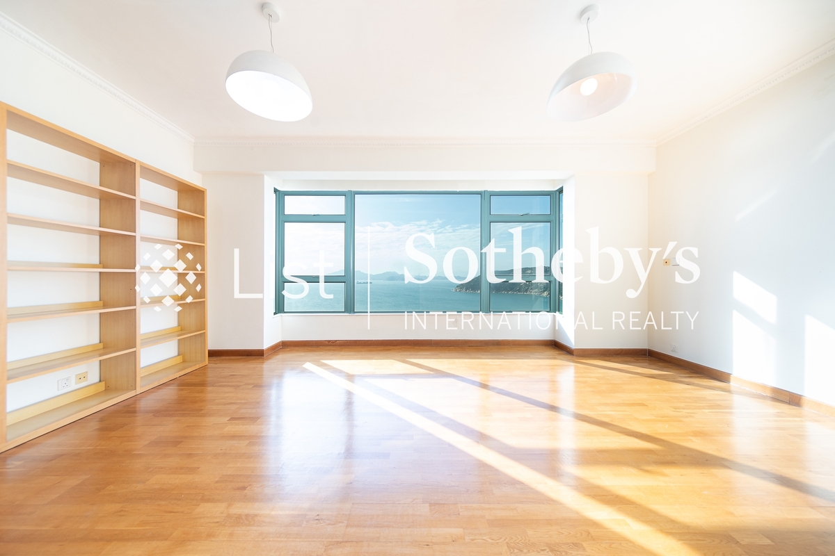 Regalia Bay 富豪海灣 | Second En-suite Bedroom