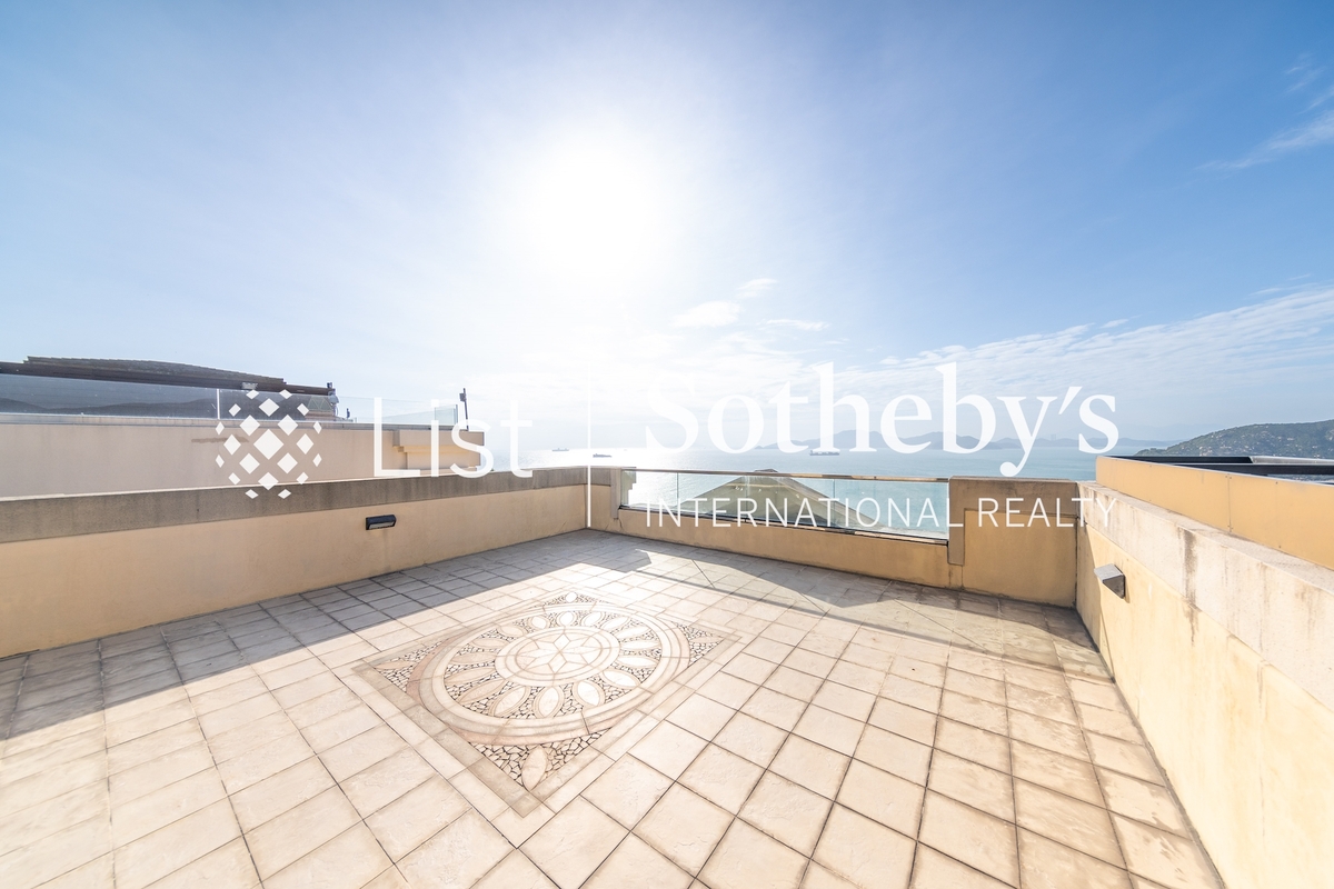 Regalia Bay 富豪海灣 | Front Roof Terrace