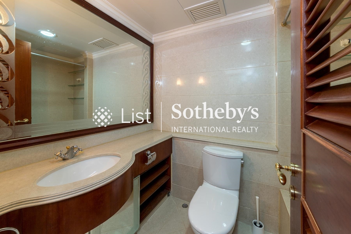 Regalia Bay 富豪海灣 | Third Ensuite Bathroom