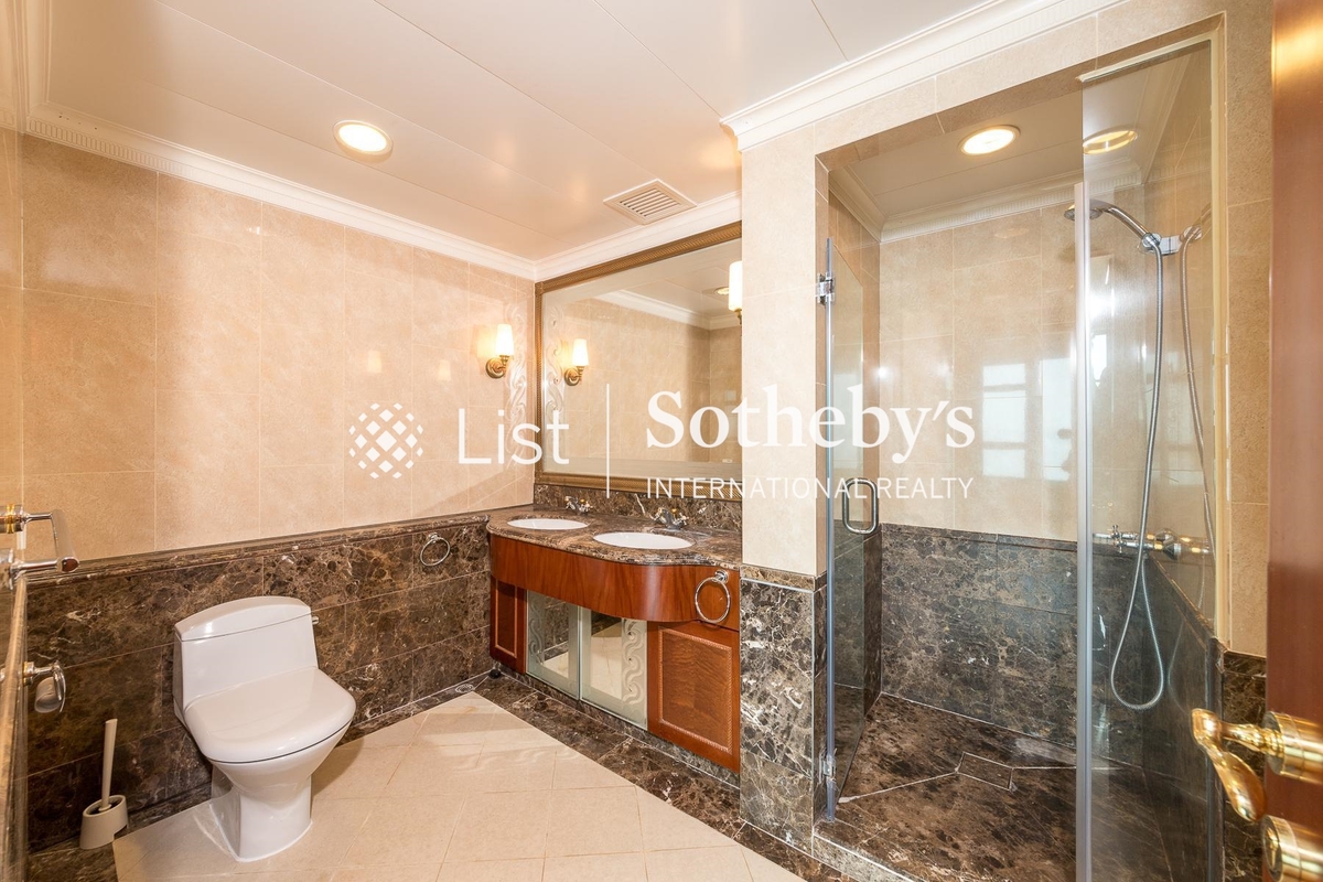 Regalia Bay 富豪海灣 | Master Bathroom