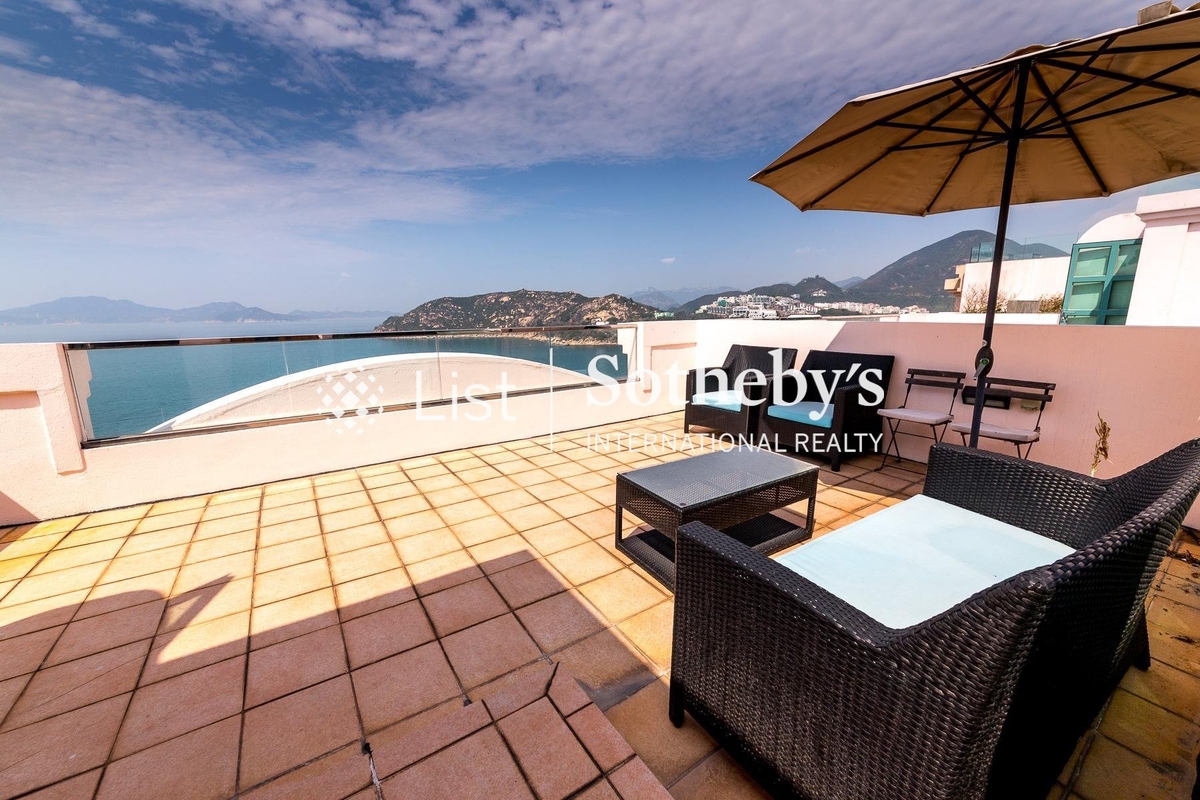 Regalia Bay 富豪海灣 | First Private Rooftop Terrace