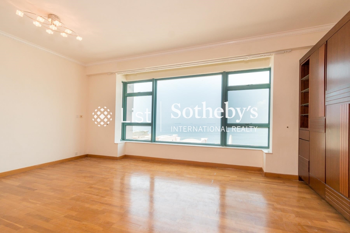 Regalia Bay 富豪海灣 | Second En-suite Bedroom