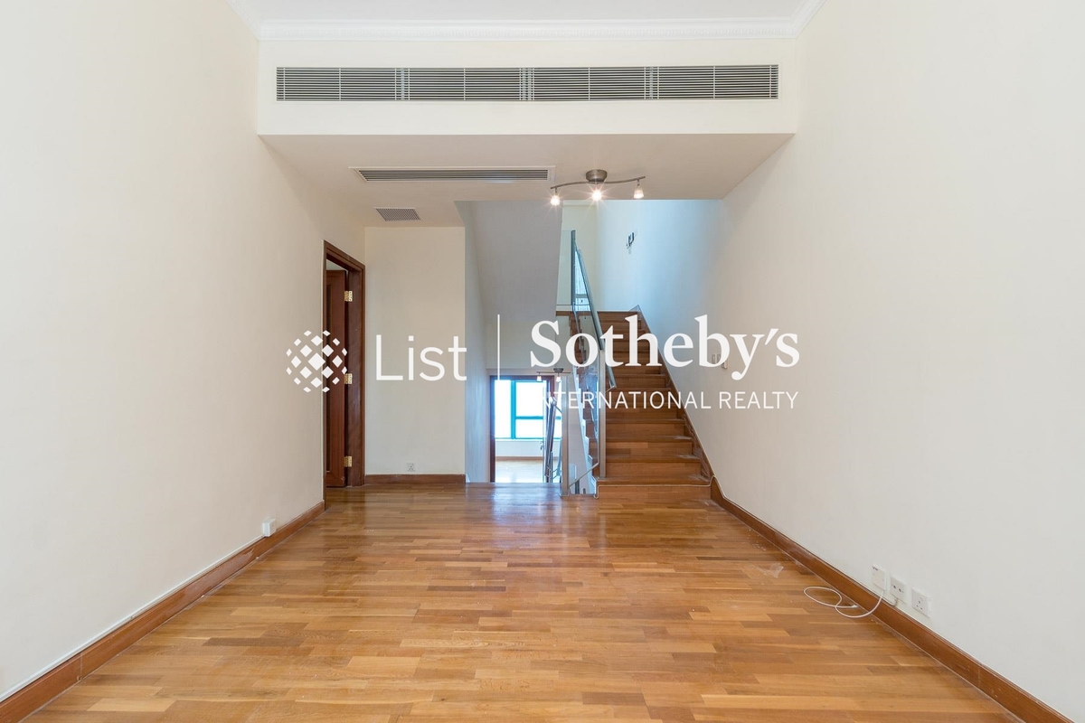 Regalia Bay 富豪海灣 | Family Room