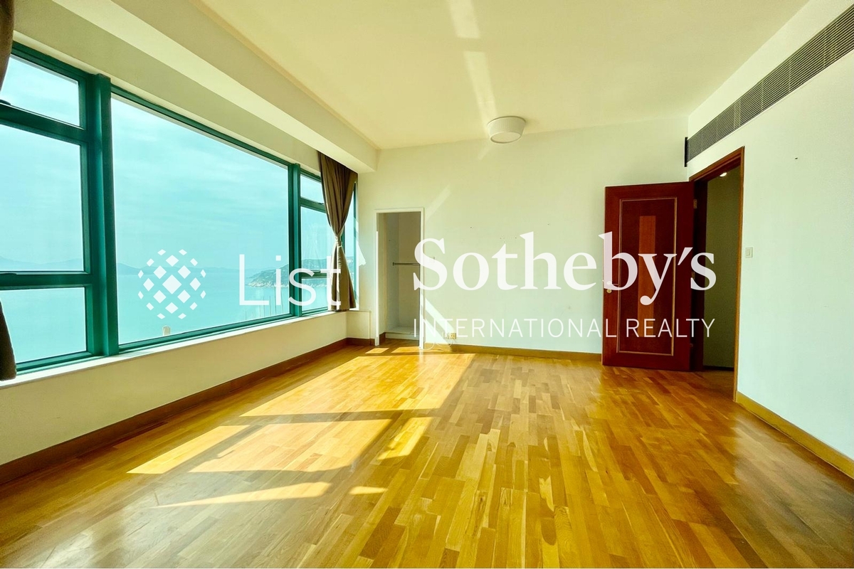 Regalia Bay 富豪海灣 | Second En-suite Bedroom