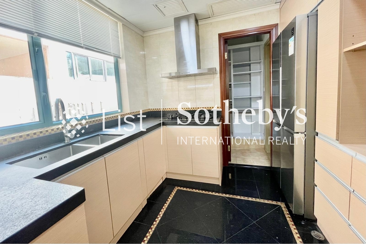 Regalia Bay 富豪海灣 | Kitchen