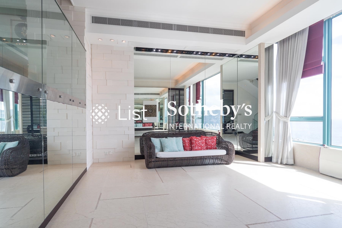 Regalia Bay 富豪海灣 | Living Room