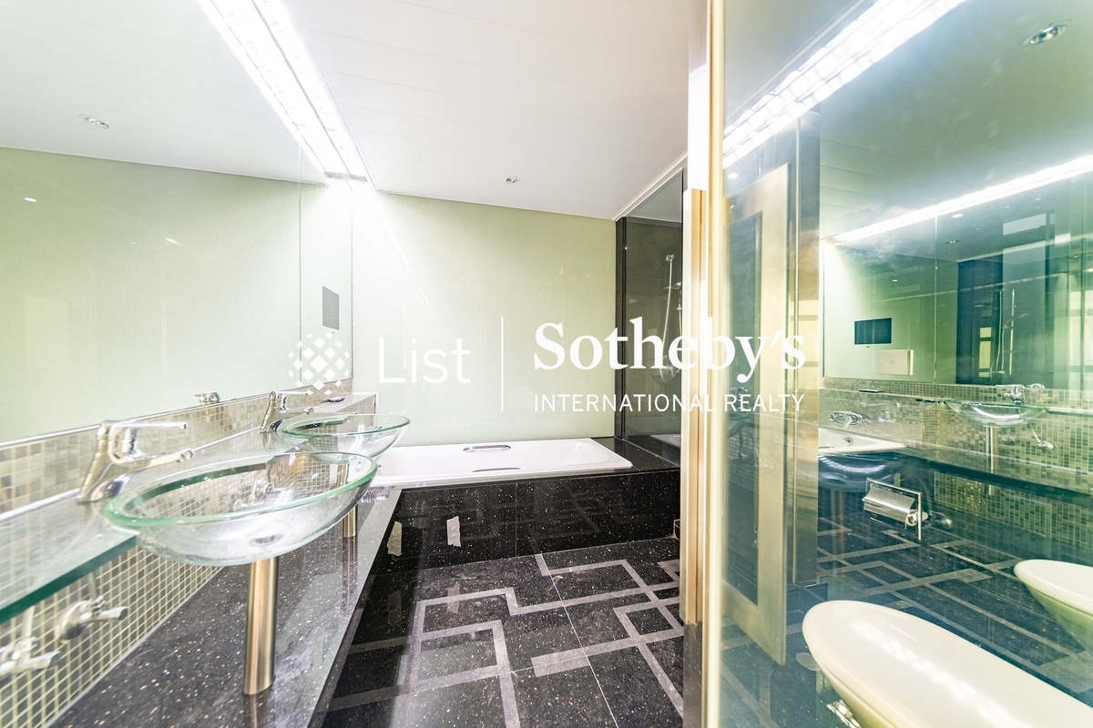 Regalia Bay 富豪海灣 | Master Bathroom