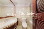 Regalia Bay 富豪海湾 | Guest Bathroom