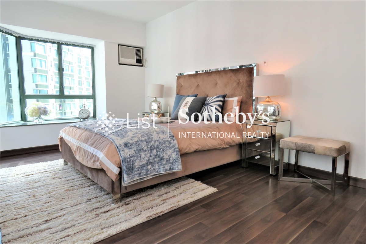 Monmouth Villa 萬茂苑 | Master Bedroom